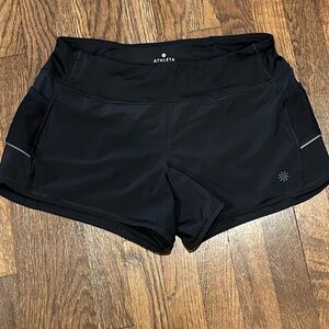 Athleta Mid Rise Run Short